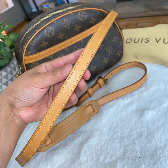 Authentic❤️ LV with dust bag - Picture 10 of 15